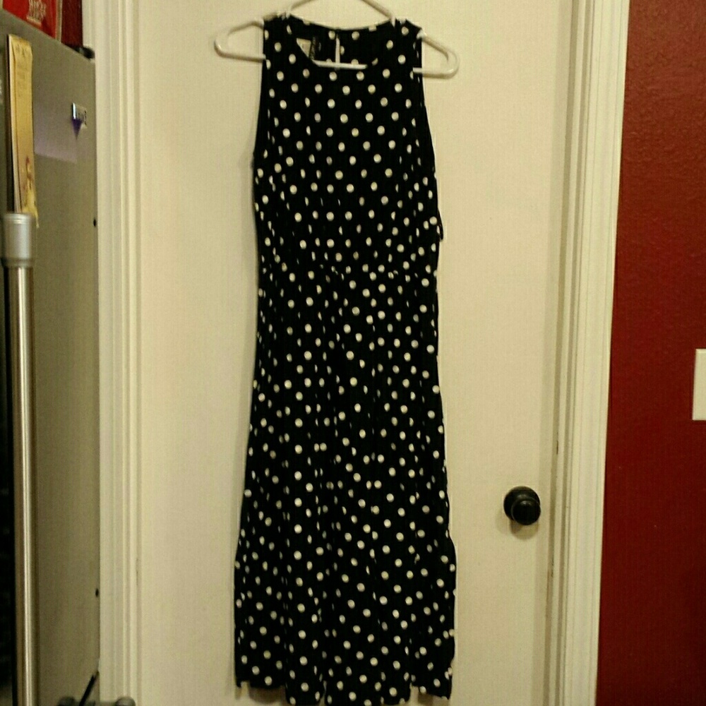 Black with white dots rayon belted dress